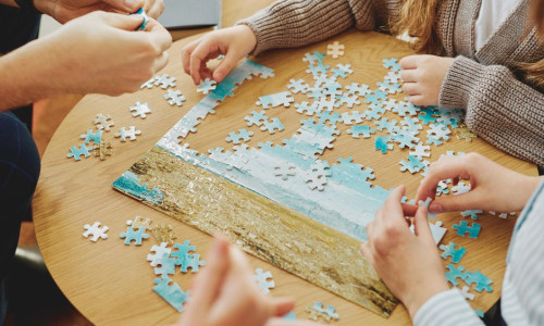 Nyárindító puzzle est borkóstolással
